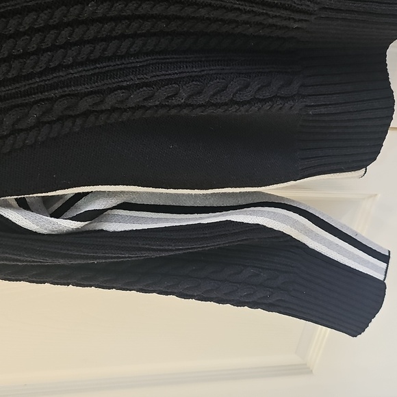 NWT Halogen Mixed Cable Mock Neck Sweater Rich Black Large - Picture 2 of 13